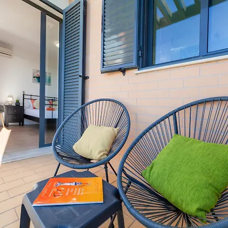 Townhouse In Albufeira Near Stunning Beaches Дом отдыха *